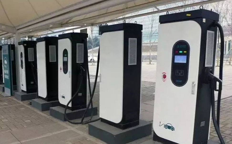 汽車充電樁智能化技術未來趨勢全預測